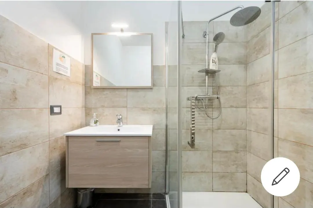 Bed and Breakfast Es - Essential Solution & Emotion Stories Верона